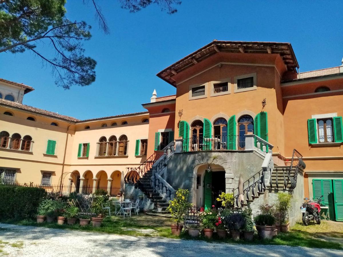 Alloggi In Villa Storica เปสเชีย ภายนอก รูปภาพ