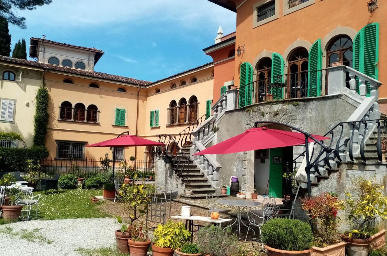 Alloggi In Villa Storica เปสเชีย ภายนอก รูปภาพ