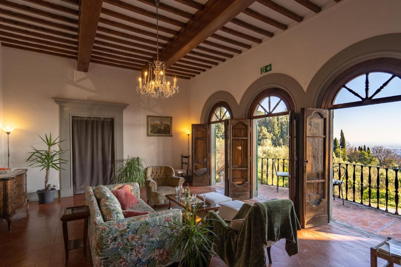 Alloggi In Villa Storica เปสเชีย ภายนอก รูปภาพ