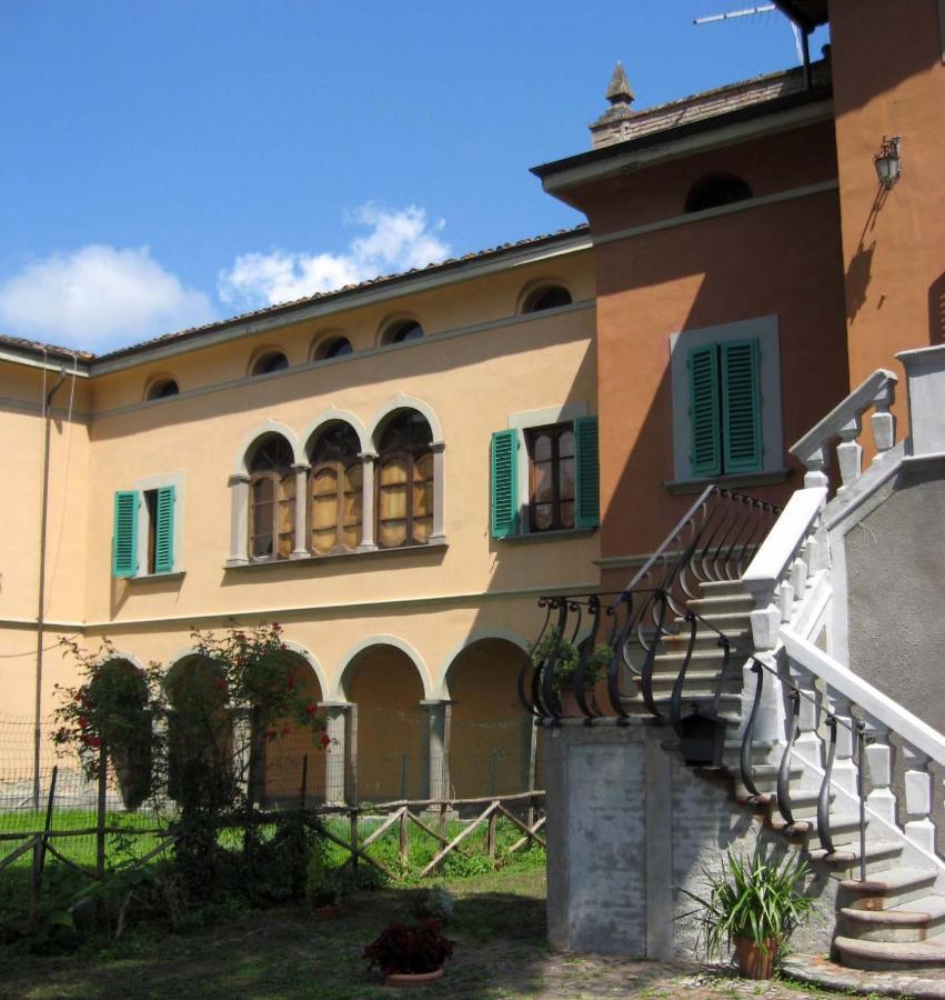 Alloggi In Villa Storica เปสเชีย ภายนอก รูปภาพ