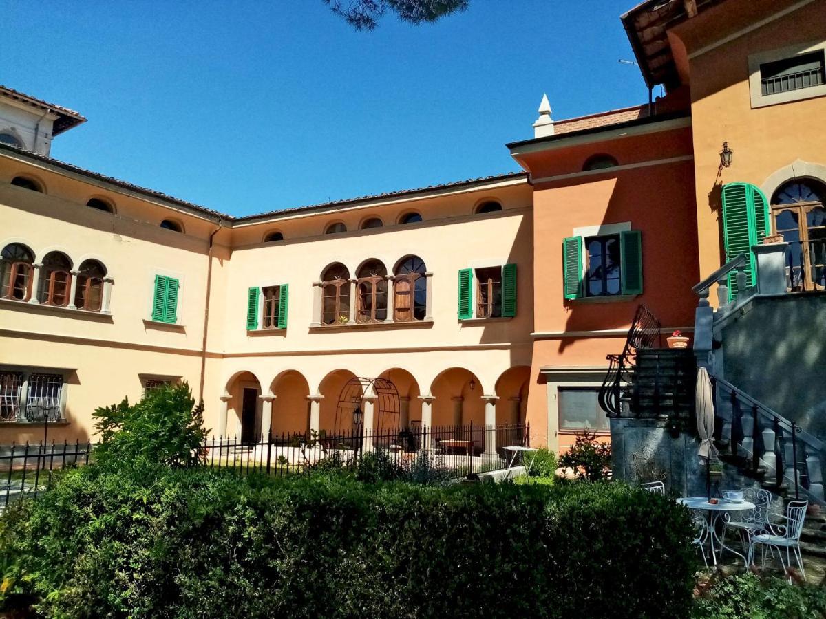 Alloggi In Villa Storica เปสเชีย ภายนอก รูปภาพ