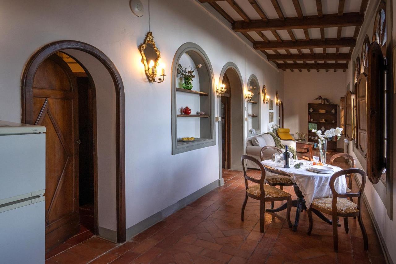Alloggi In Villa Storica เปสเชีย ภายนอก รูปภาพ