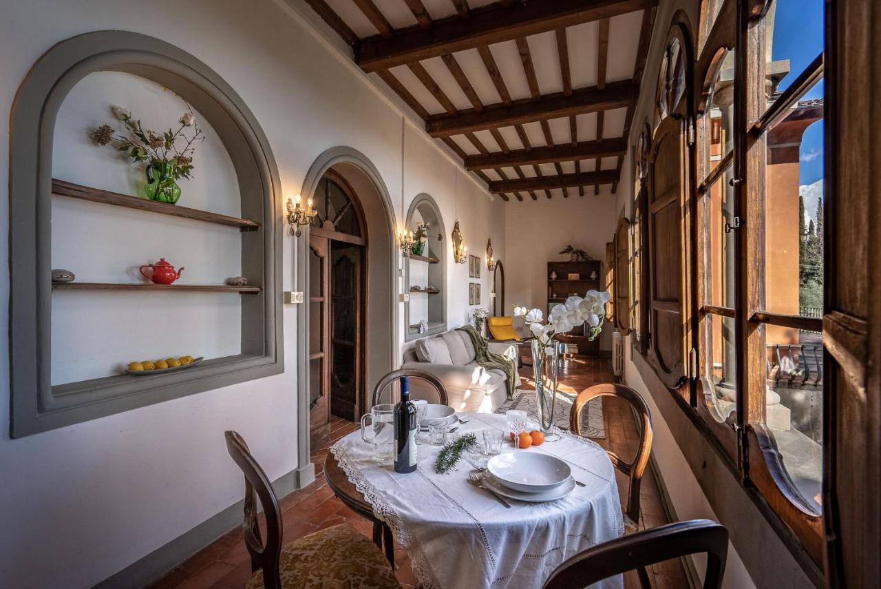 Alloggi In Villa Storica เปสเชีย ภายนอก รูปภาพ